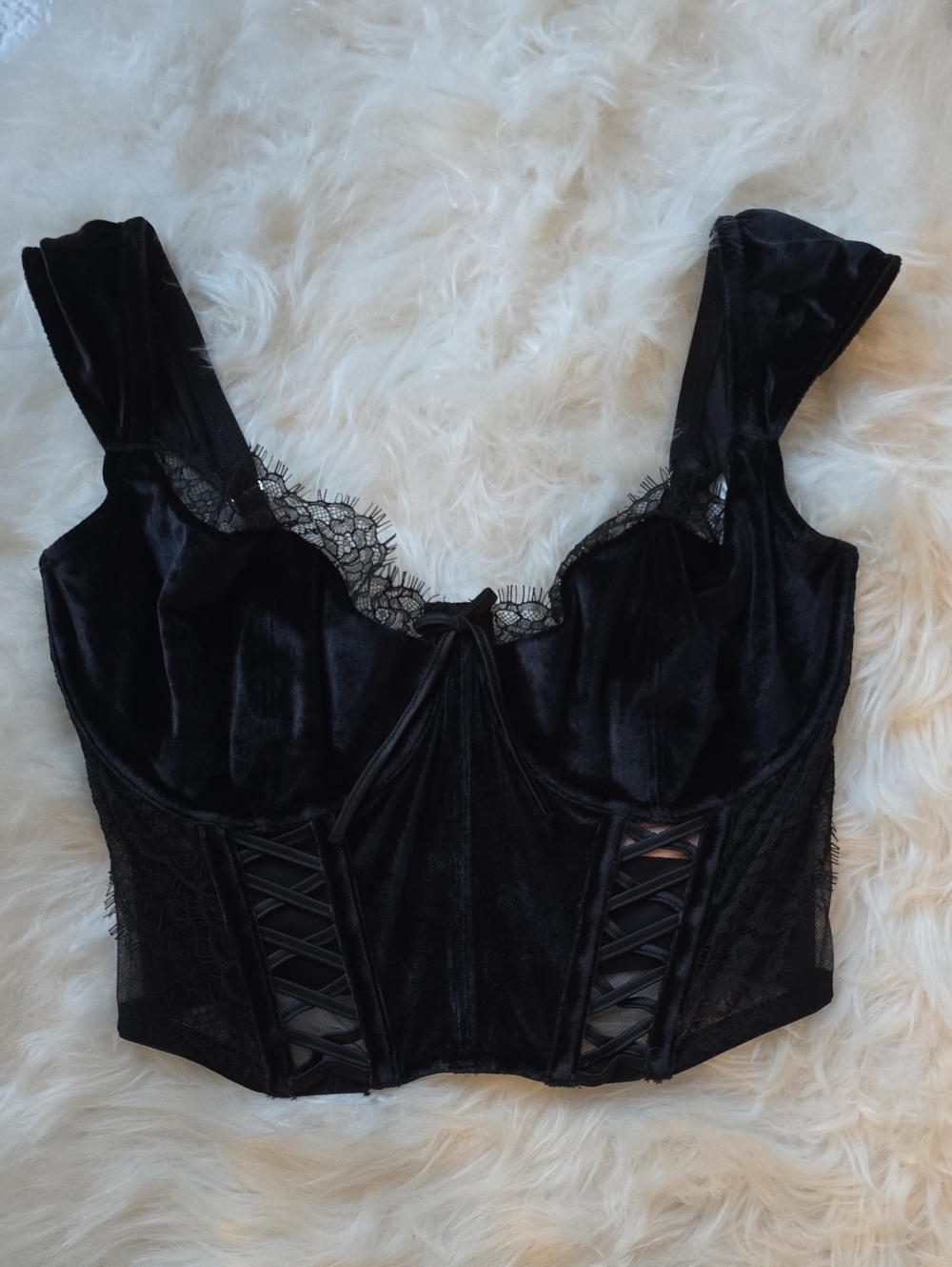 Victoria's Secret Dream Angels Velvet Lace Cap-Sleeve Corset Top SIze SMALL DD